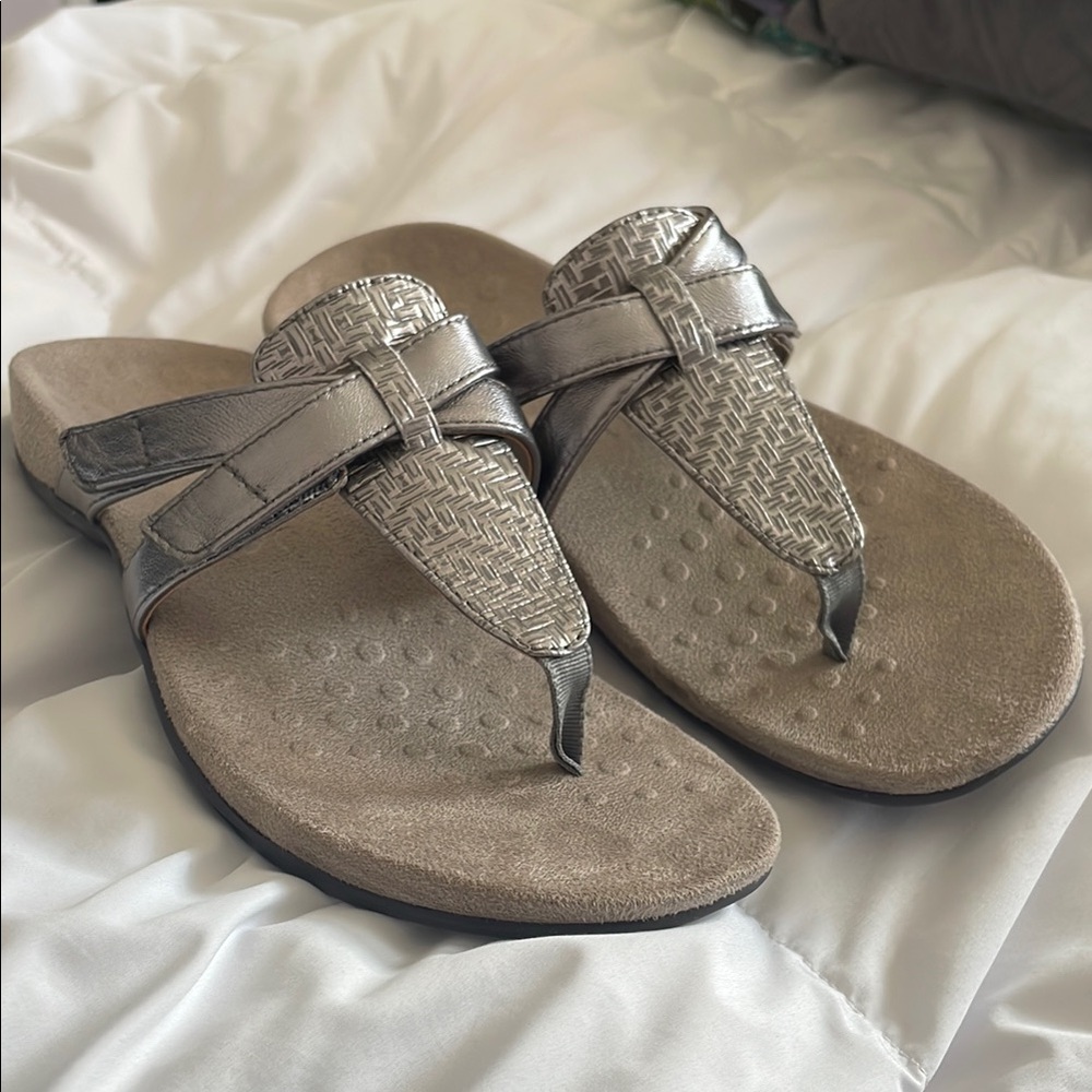 Vionic Silver Sandals with Ergonomic Footbed